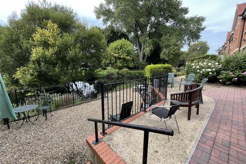 undefined, Archers Court, Salisbury SP1