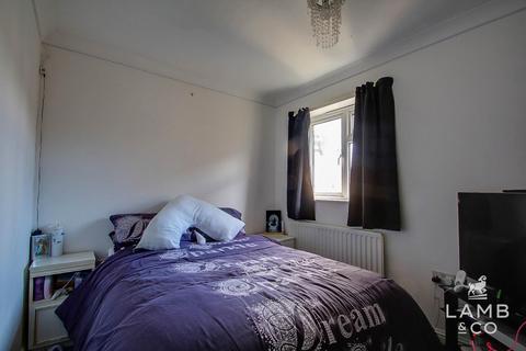 2 bedroom terraced house for sale, Fairfield Road, Clacton on sea CO15