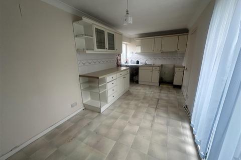 2 bedroom bungalow for sale, Lowson Street, Darlington