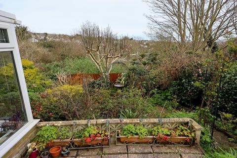 74 Park Way, St Austell, PL25 4HR
