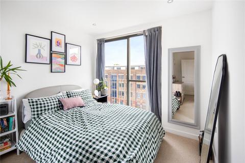 2 bedroom flat for sale, Ravenscroft Court, Essian Street, Stepney, London, E1