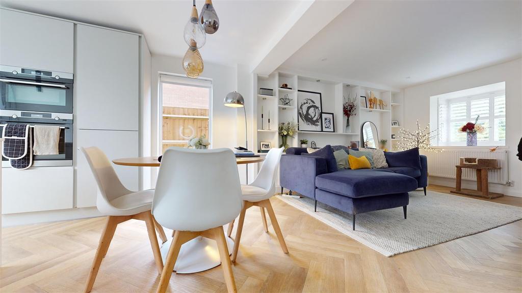 Kitchen/dining area