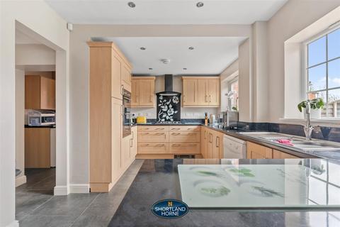 97 Babbacombe Road, Styvechale, Coventry, CV3 5NZ