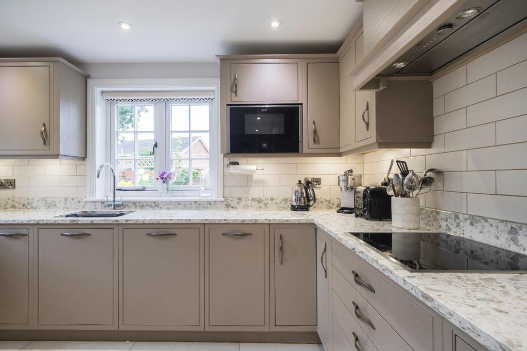 8 Bowmere Road-028.JPG