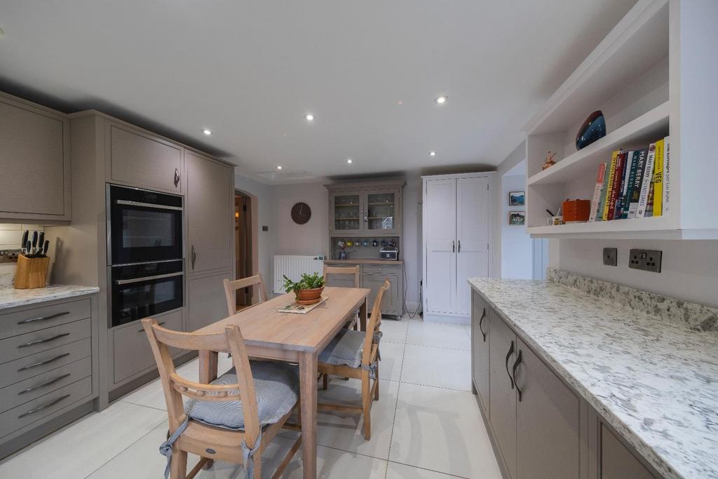 8 Bowmere Road-031.JPG