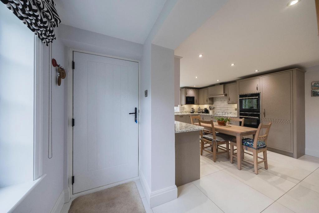 8 Bowmere Road-033.JPG