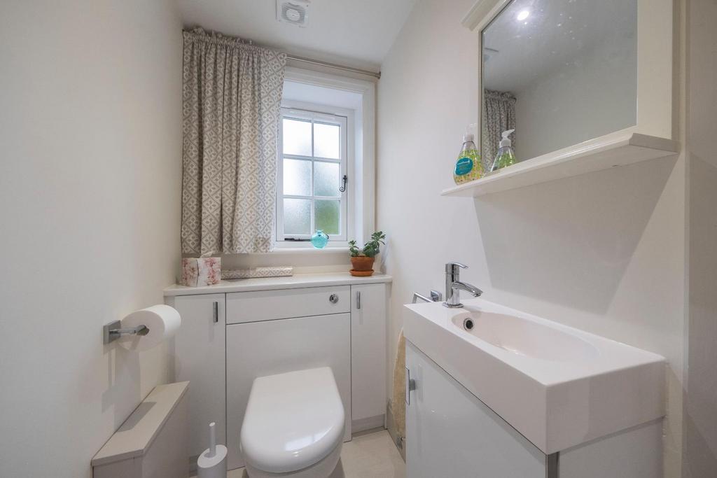 8 Bowmere Road-037.JPG