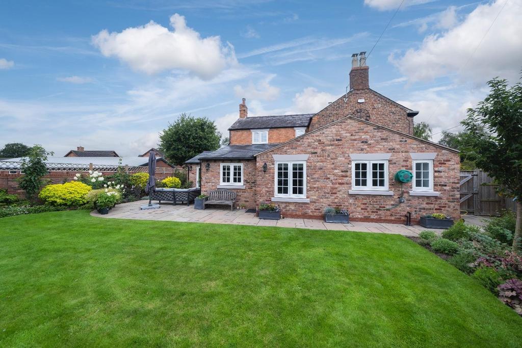 8 Bowmere Road-013.JPG