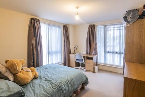 2 bedroom apartment for sale, Needleman Close, Pulse, Colindale, NW9