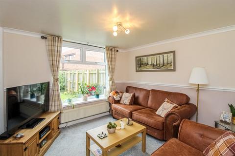 48 Esther Grove, Wakefield, WF2 8EY