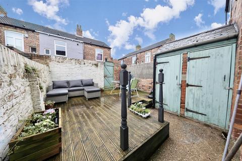 3 bedroom terraced house for sale, Perth Street, Hull