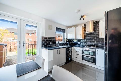 2 bedroom terraced house for sale, Glendeveron Way, Carfin, Motherwell