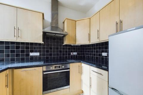 1 bedroom apartment for sale, Lady Park Avenue, Bingley