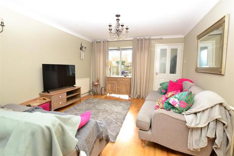 3 bedroom semi-detached house for sale, Pevensey Avenue, Caversham Park Village, Reading