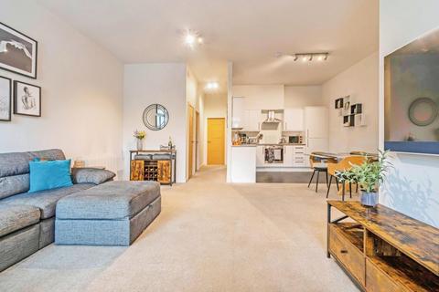 Apartment M, Halo 7 Amy Johnson Way, York, YO30 4ZH