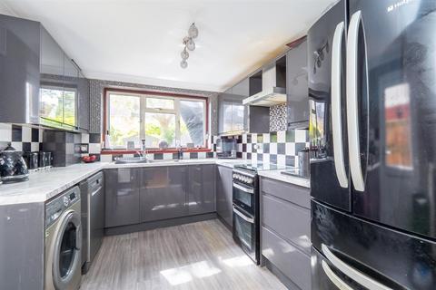 21 Bushey Road, Sutton, SM1 1QR