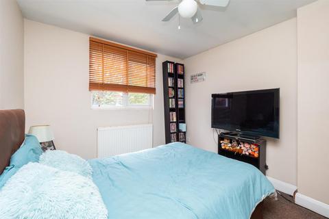21 Bushey Road, Sutton, SM1 1QR