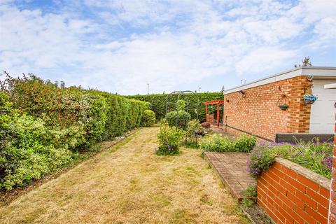 2 bedroom detached bungalow for sale, Pytchley Road, Kettering NN15