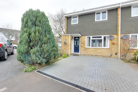 3 bedroom semi-detached house for sale, Buckingham Road, Tring
