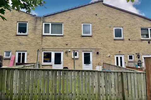 3 bedroom terraced house to rent, Ida Place, Newton Aycliffe