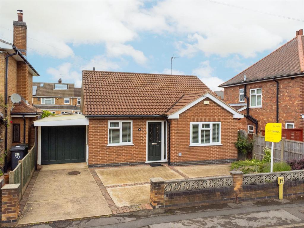 Acton Road, Nottingham NG5 2 bed detached bungalow for sale £250,000