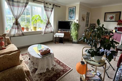 4 bedroom end of terrace house for sale, Penlee Manor Drive, Penzance TR18