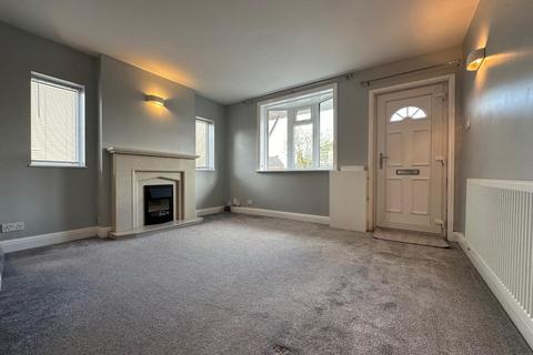 2 bedroom end of terrace house to rent, Felstead Street, Stoke-On-Trent ST2