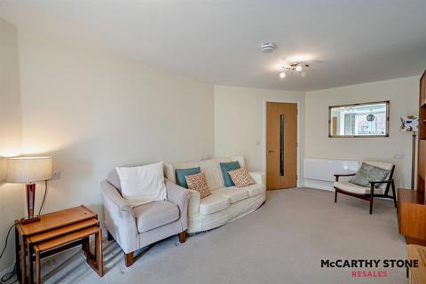 1 bedroom apartment for sale, Balshaw Court Burlington Gardens Leyland PR25 3EX