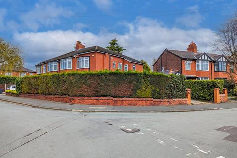 4 bedroom semi-detached house for sale, Parr Fold Avenue, Worsley, Manchester