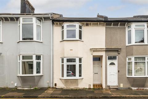 4 bedroom terraced house to rent, St. Mary Magdalene Street, Brighton