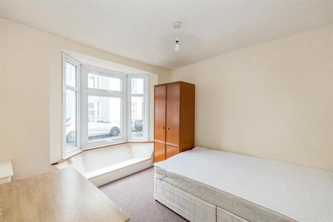 undefined, St. Mary Magdalene Street, Brighton
