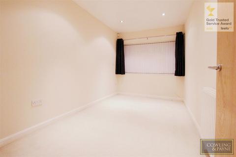 1 bedroom maisonette for sale, Heybridge Drive, Wickford