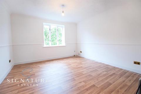 1 bedroom flat for sale, Leveret Close Leavesden Watford