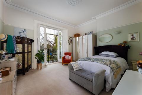 2 bedroom apartment for sale, Portland Place West, Leamington Spa