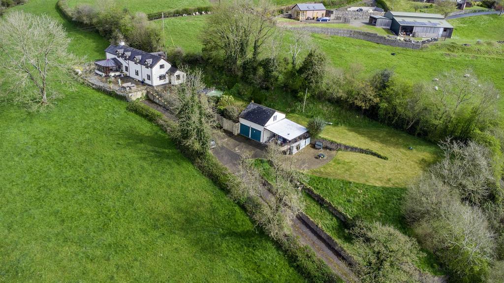 Nantmawr 4 bed cottage for sale £675,000