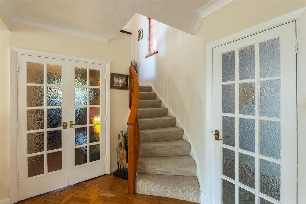 HALL-3.jpg