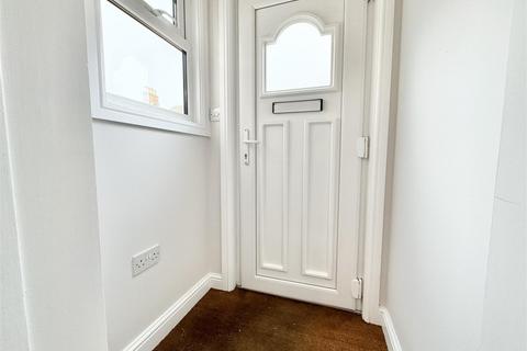 68 Alan Road, Ipswich, IP3 8EY