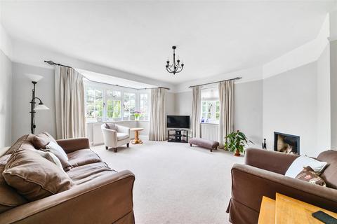4 bedroom house for sale, Old Haslemere Road, Haslemere