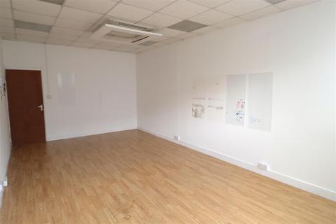 Office to rent, St Albans Lane, Golders Green