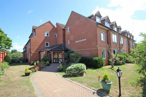 1 bedroom apartment for sale, Mary Rose Avenue, Wootton Bridge, Ryde