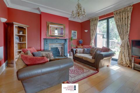2 Chapel Walk, Rawmarsh, Rotherham, S62 7DR