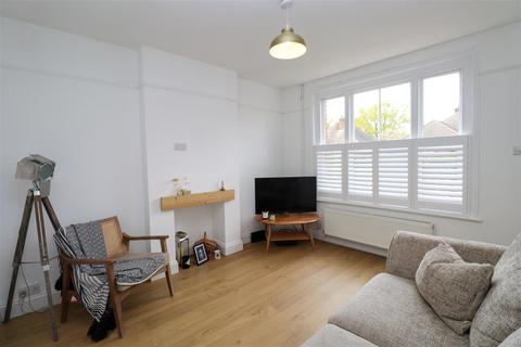 13 Castle Street, Fleet, GU52 7ST