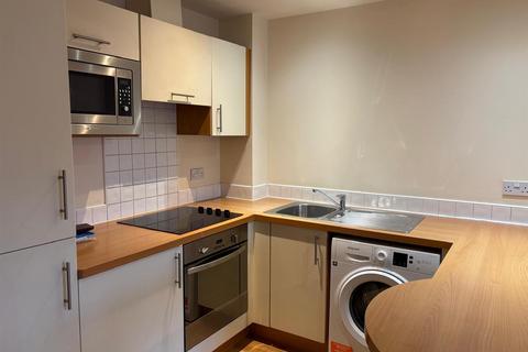 2 bedroom apartment to rent, The Hub, Stone Street, Oldbury