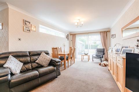 3 bedroom semi-detached house for sale, Pembroke Avenue, Walton-On-Thames KT12