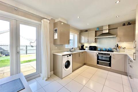 4 Blackbrook Drive, Chinley, High Peak, SK23 6BF