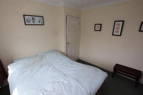 3 Moser Crescent, Bradford, BD2 1JE