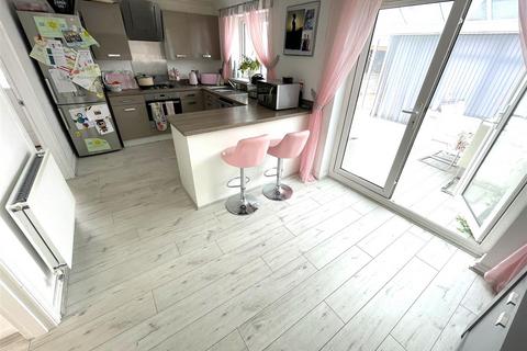 undefined, Ffordd Y Meillion, Llanelli