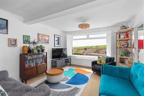 63 Batemans Road, Brighton, BN2 6RD