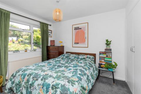 63 Batemans Road, Brighton, BN2 6RD