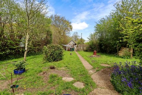 4 bedroom detached house for sale, Park Road, Hellingly, Hailsham